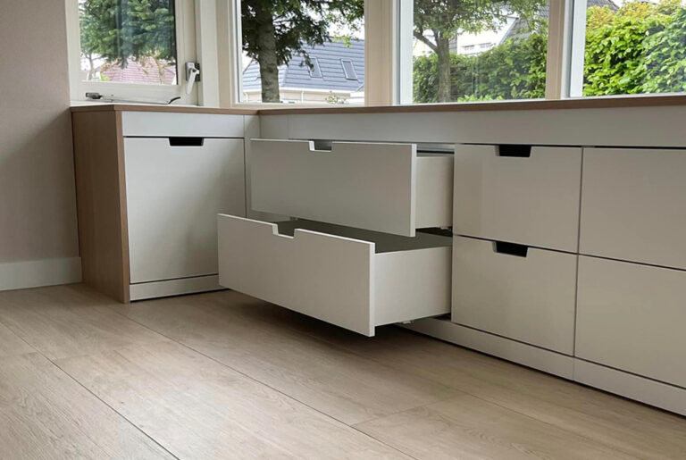 MHF maatwerk Mark Hoff meubelmaker houtbewerking Woninginrichting woonkamer