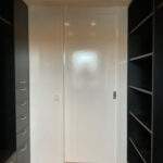 MHF maatwerk Mark Hoff meubelmaker houtbewerking Woninginrichting slaapkamer inloopkast