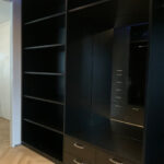 MHF maatwerk Mark Hoff meubelmaker houtbewerking Woninginrichting slaapkamer inloopkast
