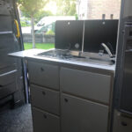 MHF maatwerk Mark Hoff meubelmaker houtbewerking Camperbouw camperinterieur Ford met Hefbed