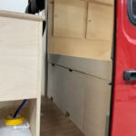 MHF maatwerk Mark Hoff meubelmaker houtbewerking Camperbouw camperinterieur Mercedes 310 brandweerbus buscamper