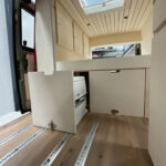 MHF maatwerk Mark Hoff meubelmaker houtbewerking Camperbouw camperinterieur Mercedes 310 brandweerbus buscamper