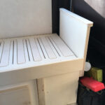 MHF maatwerk Mark Hoff meubelmaker houtbewerking Camperbouw camperinterieur Mercedes L3H2 uitschuifbed verdieping