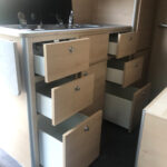 MHF maatwerk Mark Hoff meubelmaker houtbewerking Camperbouw camperinterieur Peugeot Boxer