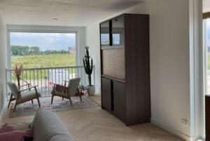 MHF maatwerk Mark Hoff meubelmaker houtbewerking Woninginrichting woonkamer