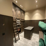 MHF maatwerk Mark Hoff meubelmaker houtbewerking Specials zadelkamer eiken eikenhout