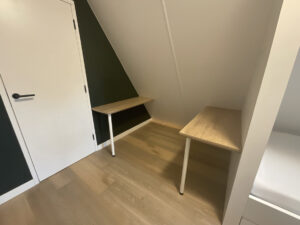 MHF maatwerk Mark Hoff meubelmaker houtbewerking Woninginrichting zolder slaapkamer